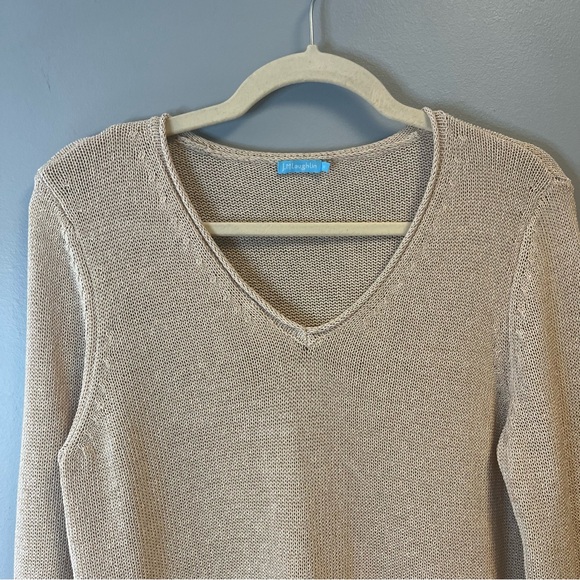 J. McLaughlin Sweater Havana Yarn Beige V-Neck Knit Sz M EUC - Picture 3 of 10